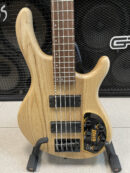 CORT Action Dlx V As Opn Basso 5 corde