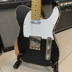 V59 ICON Distressed Black